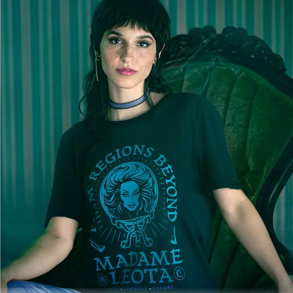 ✨🔮Disney Tee-Haunted Mansion🔮✨